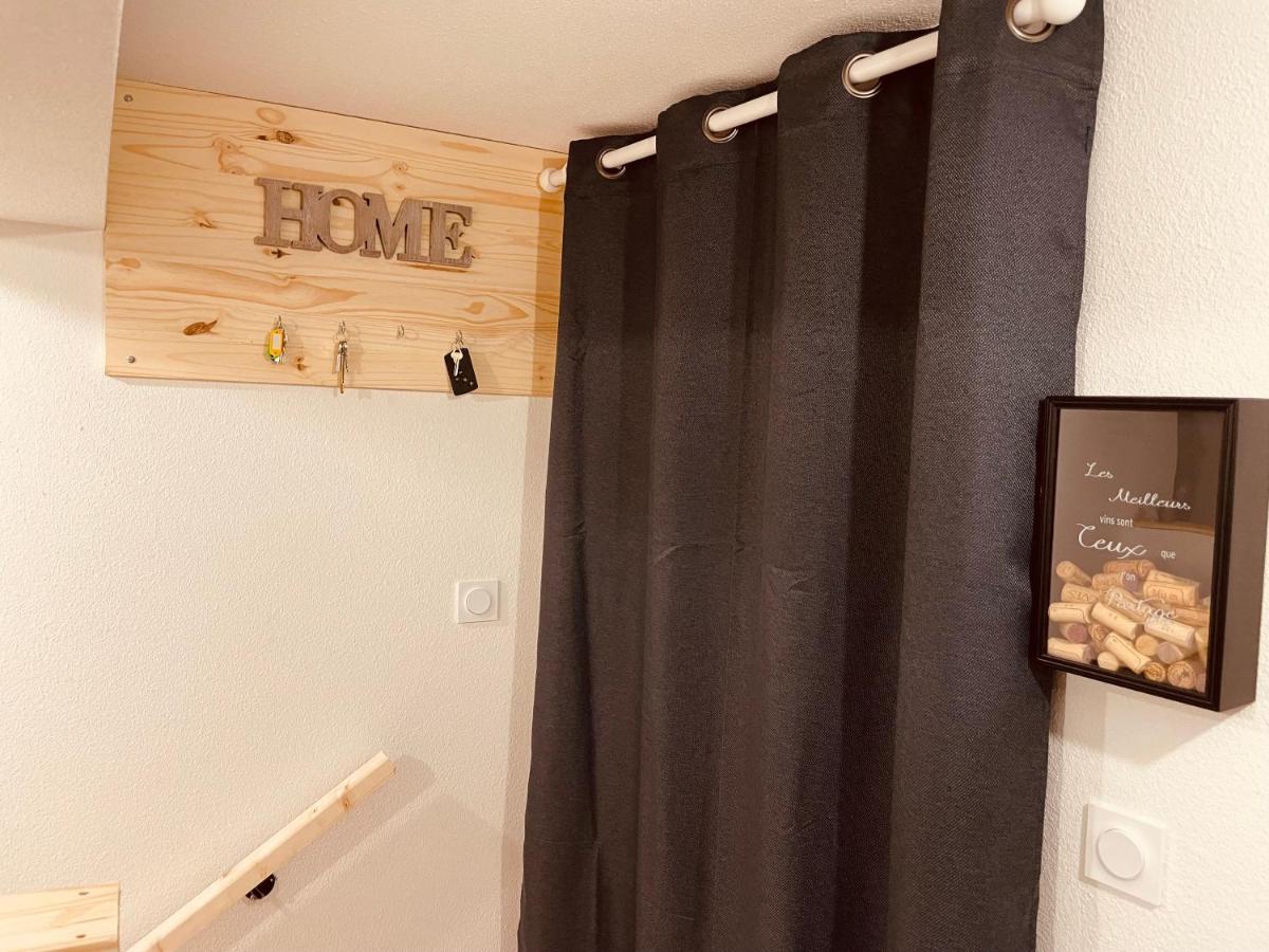 Renaison La Cave Aux Lumieres - Proche Centre-Ville - 2 Chambres - Wifi מראה חיצוני תמונה